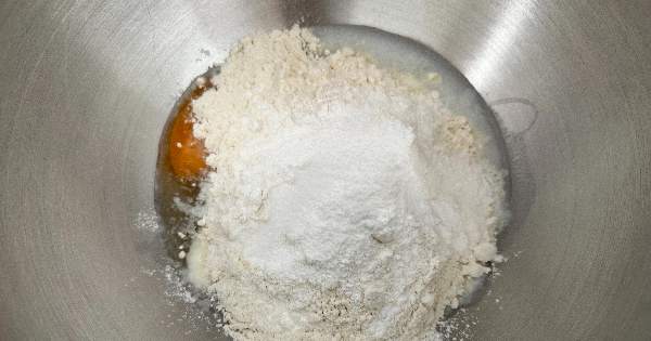 yogurtlu-hamur-kizartmasi-2