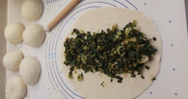 Ev Yapımı: Ispanaklı Kapalı Pide
