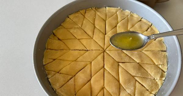 cevizli-pratik-ev-baklavasi-13