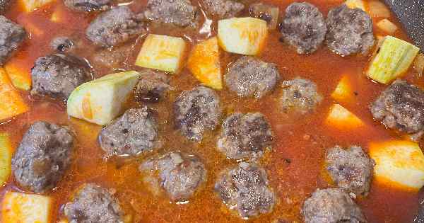 kofteli-kabak-yemegi-10