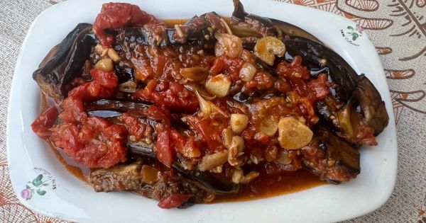 Patlıcan Çığırtması