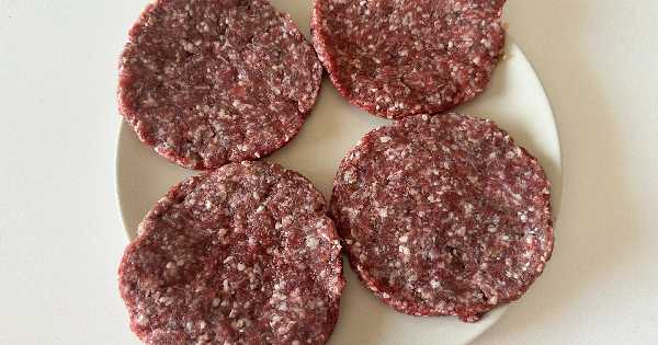 ev-yapimi-gurme-hamburger-2