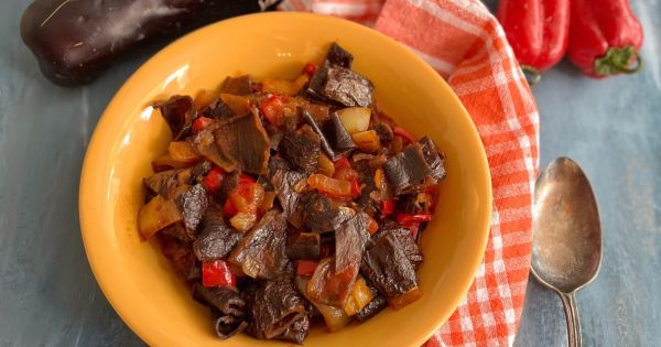 Kuru Patlıcan Salatası