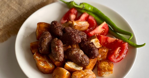 akhisar-kofte-3-yemekcom