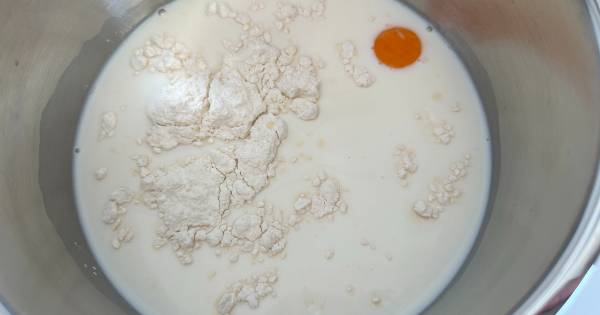 kedidili-ekler-pasta-asama1