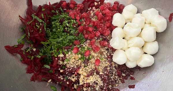 narli-cevizli-pancar-salatasi-2