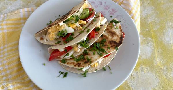 yumurtali-taco-asama5