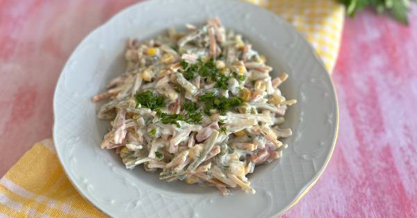 garniturlu-eriste-salatasi-asama5