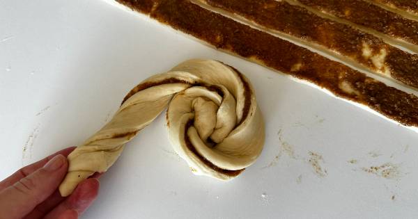 hashas-ezmeli-corek-asama7