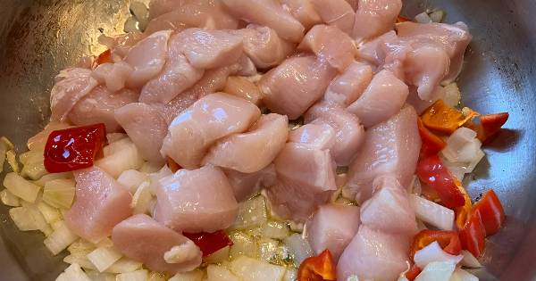 kori-soslu-tavuk-bonfile-asama2