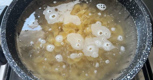 kozlu-makarna-salatasi-asama1
