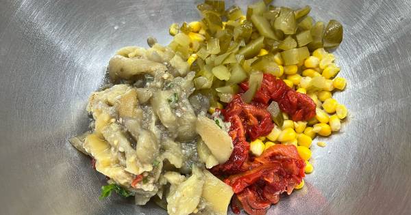 kozlu-makarna-salatasi-asama2