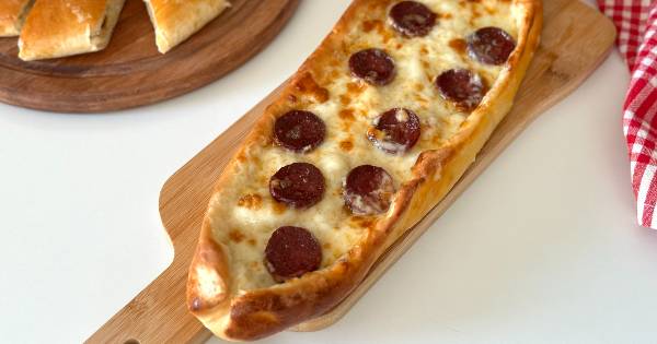 peynirli-sucuklu-kir-pidesi-asama6