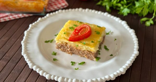 Püreli Tepsi Kebabı