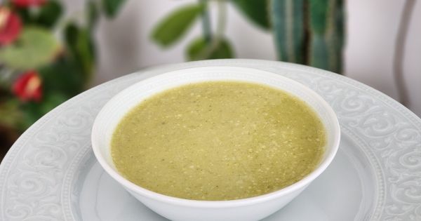 Sütlü Sebzeli Brokoli Çorbası