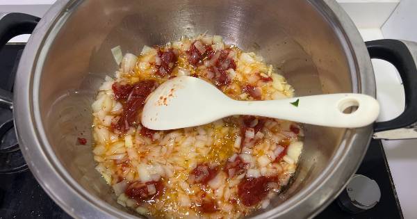bulgurlu-ispanak-yemegi-asama1