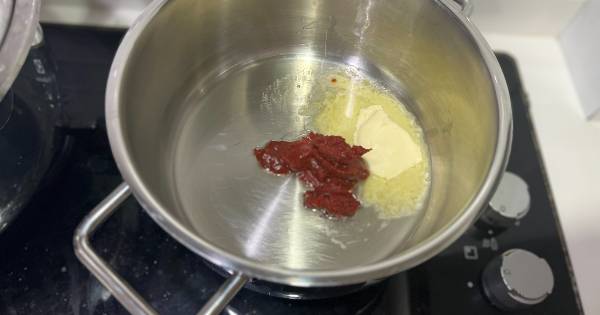 salcali-mercimek-corbasi-asama1