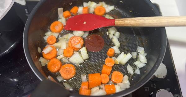 tavuklu-kereviz-yemegi-asama2