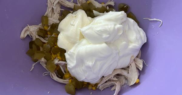 tavuklu-marul-salatasi-tarifi-asama4