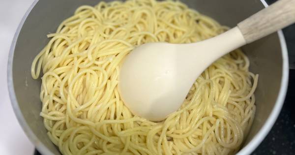 napoliten-soslu-makarna-asama1
