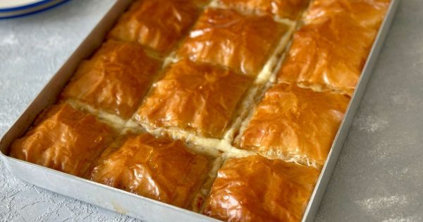 Peynirli Baklava