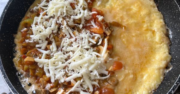 sebzeli-omlet-asama9
