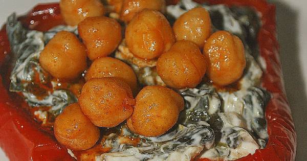 biber-canaginda-ispanak-borani-asama
