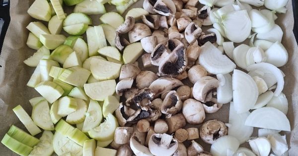 kabak-ve-mantar-soslu-makarna-asama1