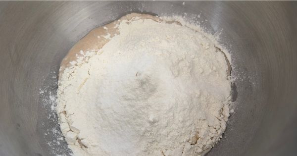 kiymali-yumurtali-pide-asama2