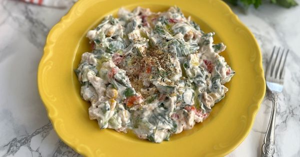 tavuklu-semizotu-salatasi-asama4