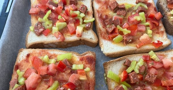 ekmek-ustu-pizza-asama4