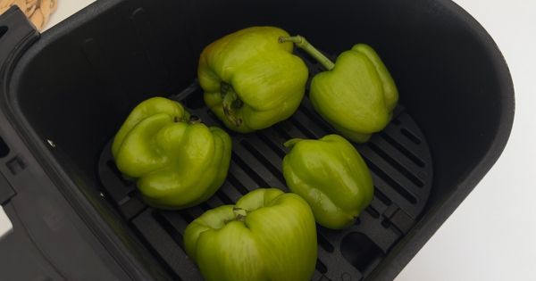airfryerda-kozlenmis-biber-salatasi-asama3