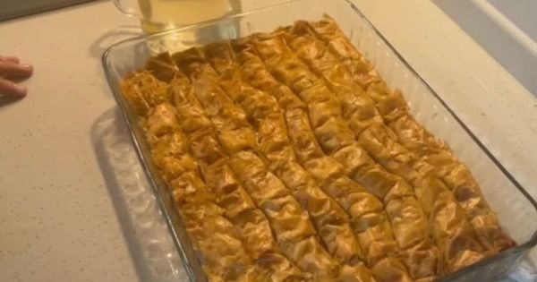 hazir-yufkadan-pratik-baklava-asama6