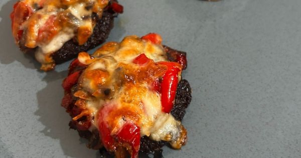 Mantar Soslu Fırın Köfte