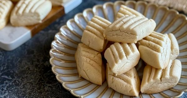 Pastane Usulü Nişastalı Kurabiye