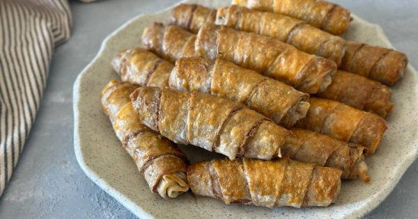 Haşhaşlı Mercimekli Börek