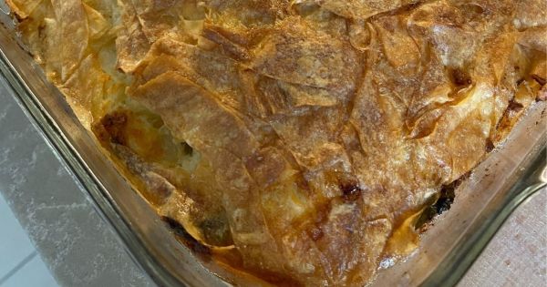 Soslu Kırpık Börek