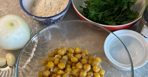 tam-bugday-unlu-falafel-asama1