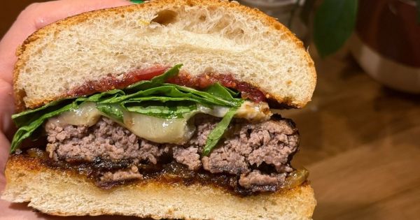 İncir Soslu Hamburger