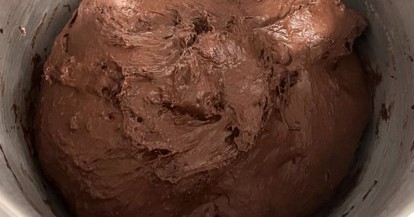 dolu-dolu-cikolata-bombasi-asama1