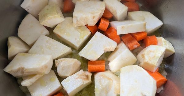 ege-usulu-zeytinyagli-kereviz-asama2