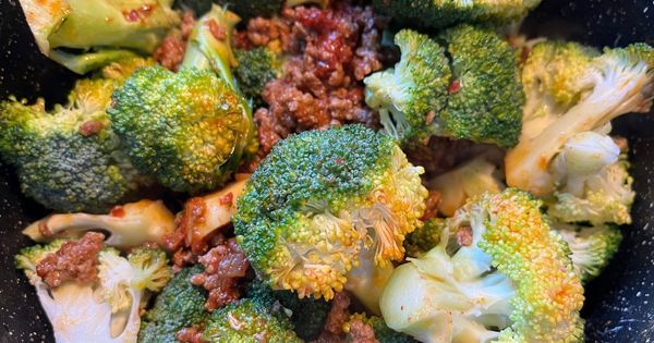 kiymali-brokoli-yemegi-asama4