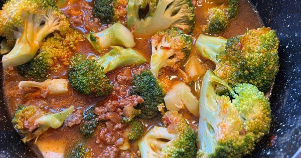 kiymali-brokoli-yemegi-asama5