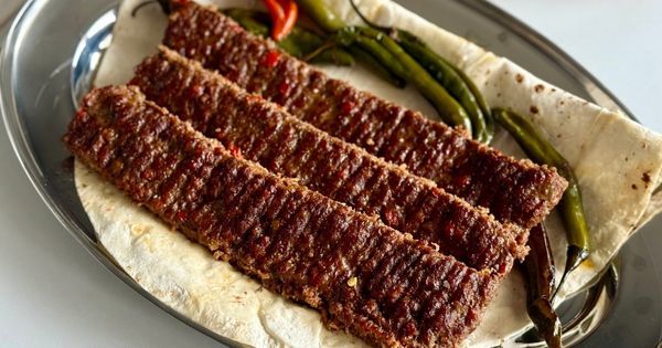 firinda-adana-kebabi-asama5