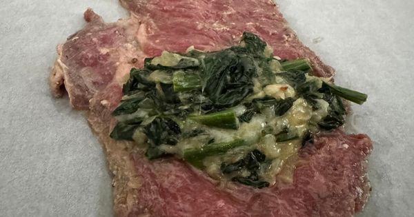 ispanak-dolgulu-biftek-sarma-asama2