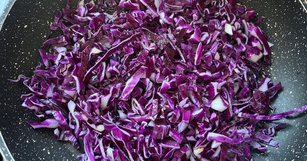 mor-lahana-mezesi-asama1