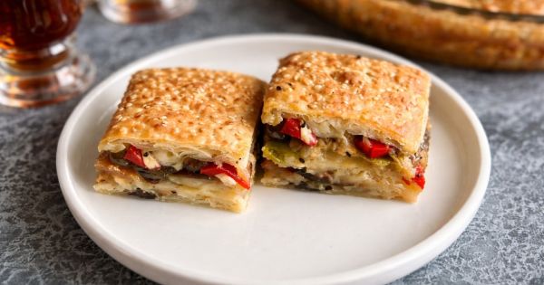 Sebze Sevmeyeni Bile Yer: Sebzeli Börek