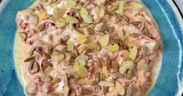 Sofralara Renk Katacak: Köz Biberli Çekirdekli Meze