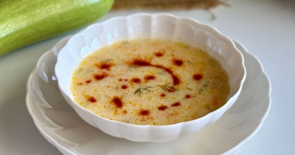Ayşe'nin Tarifi: Terbiyeli Kabak Çorbası