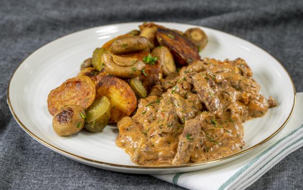 bby-beef-straganof-yemekcom